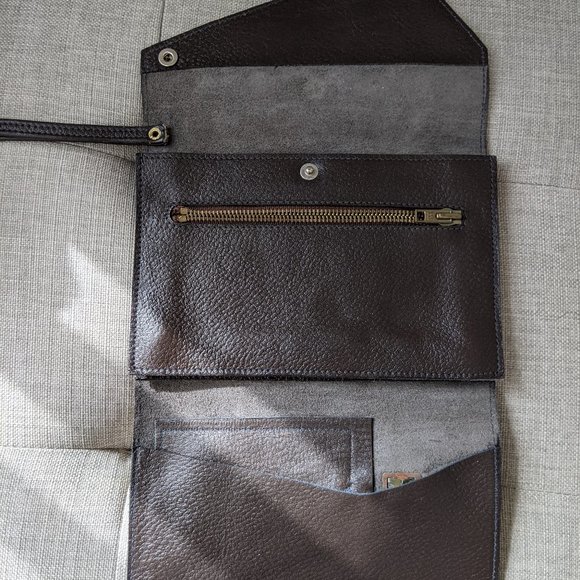 Folding, Leather, Envelope Wristlet - Picture 5 of 9